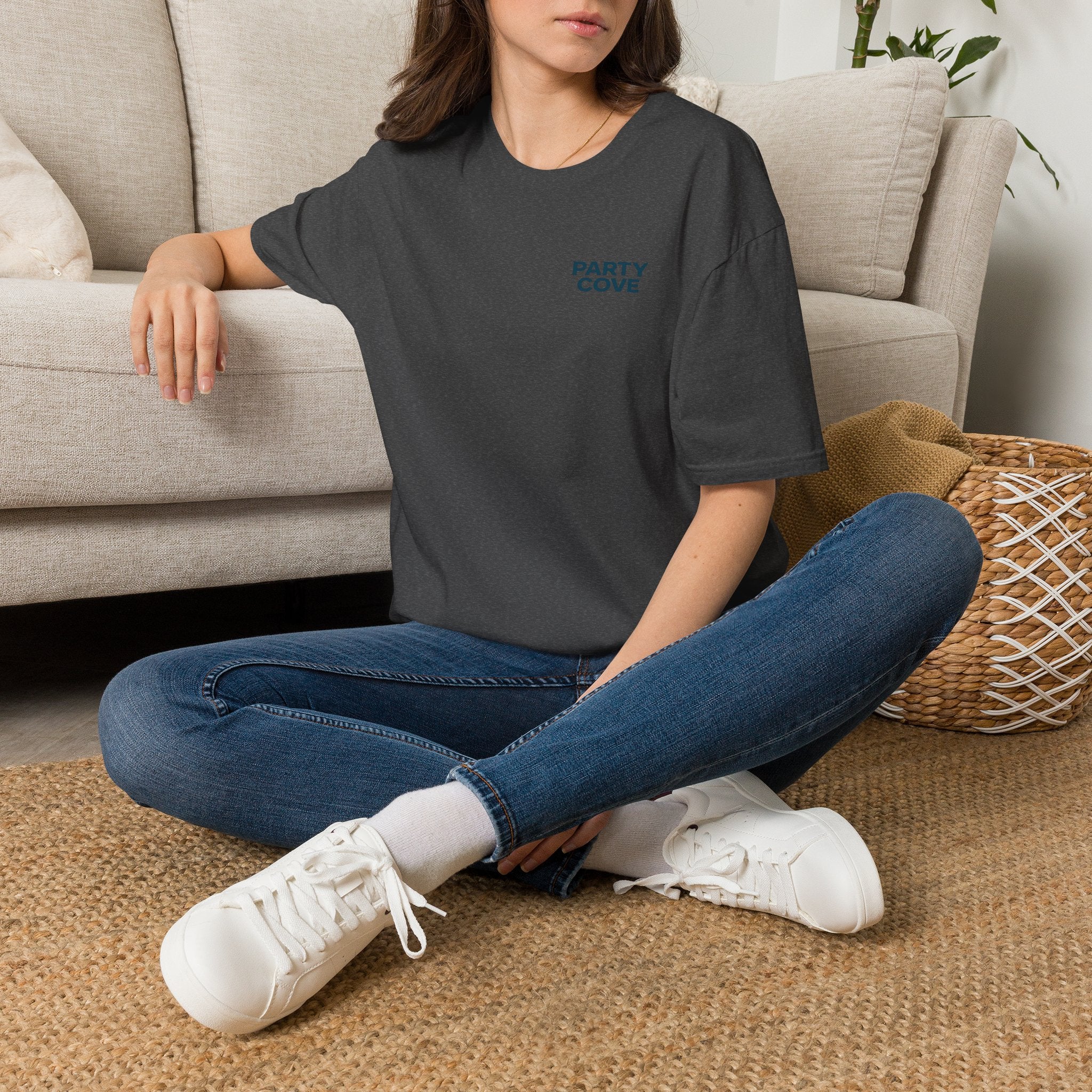 Party Cove Tee — Minimal OG Logo T-Shirt